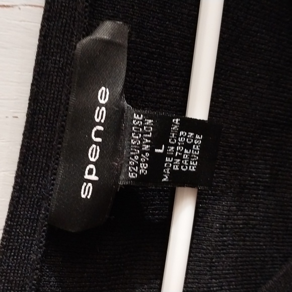 Cardigan - Picture 2 of 3